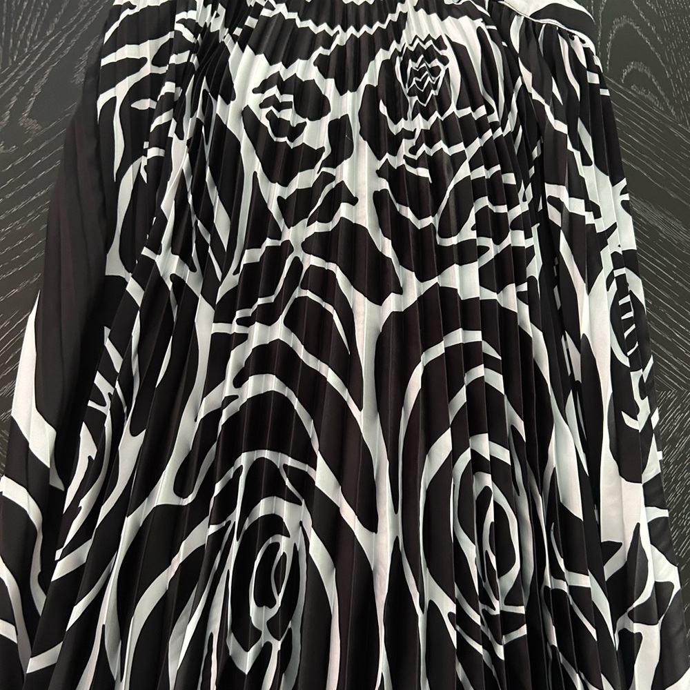 Milly Evening Black and White Pleated Dress